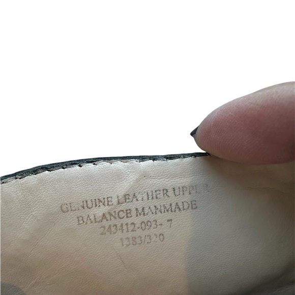 Colin Stuart Black Leather high heel booties, 4” heel, size 7 - Picture 5 of 15